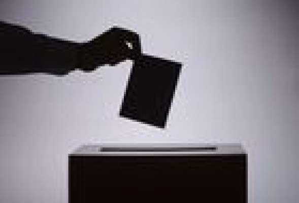 <em>¿Castigamos con el voto a los políticos corruptos?</em>