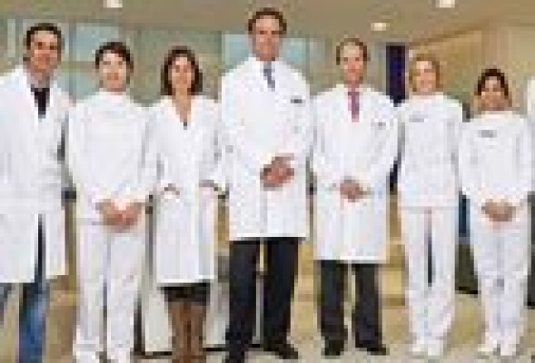 Clínica Baviera reduce su beneficio un 29% hasta 1,4 millones de euros