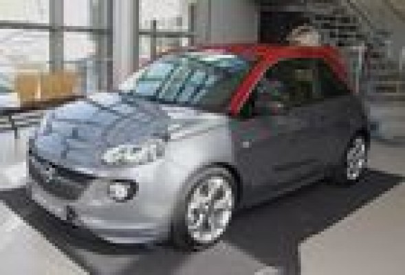 Automóviles Palma presenta el nuevo Adam S