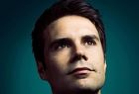 El humor surreal e incómodo de Álvaro Carmona se destapa en La Rambleta