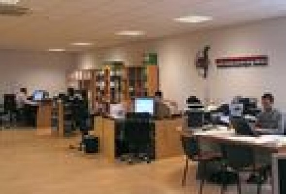La CNMV multa a la escuela de negocios que entró en el capital de Dermoestética