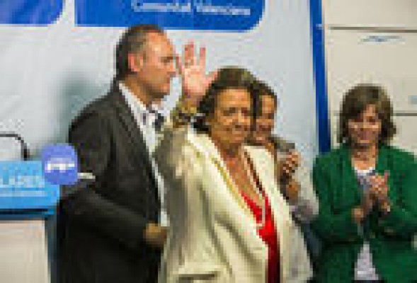 CRÓNICA 24M. 'El PP lo pierde casi todo'