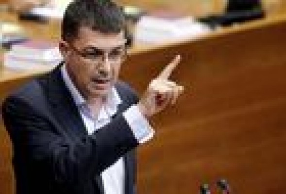 Compromís exige paralizar la liquidación de RTVV y reincorporar a los antiguos trabajadores