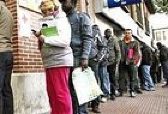 El paro baja un 2,82% en la Comunitat Valenciana