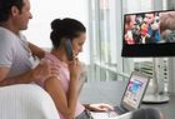 Uno de cada dos españoles utiliza otros dispositivos mientras ve la televisión