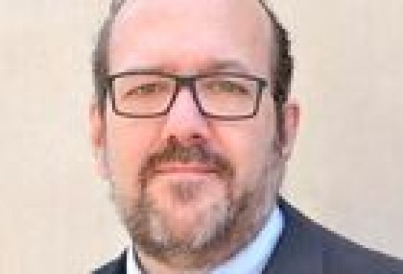 El valenciano Javier Peris, el primer español en conseguir el premio 'Harold Weiss' de Isaca