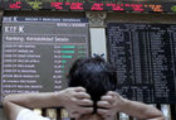 Las aguas bajan revueltas por la bolsa: el Ibex 35 pierde al cierre los 11.000 puntos