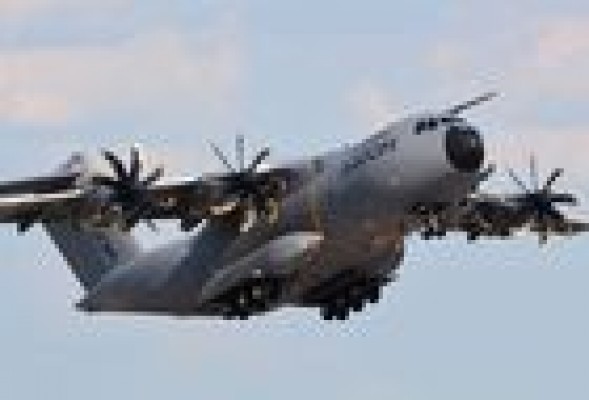 El Gobierno autoriza de nuevo los vuelos del avión militar A400M de Airbus