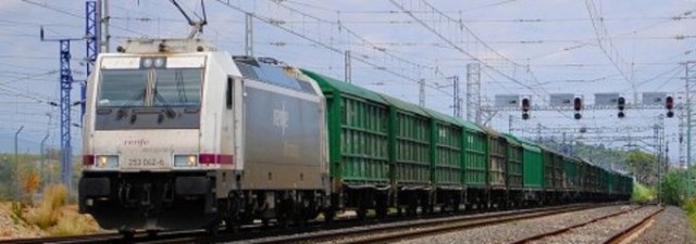 Fomento compromete 2,9 millones en la línea férrea Zaragoza-Sagunto