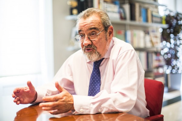 José Vicente González: 