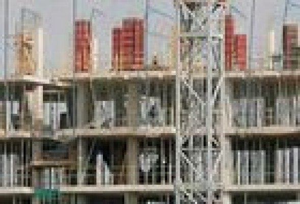 Repunta casi un 2% la compraventa de viviendas en España, aunque el precio sigue cayendo hasta un 4% 