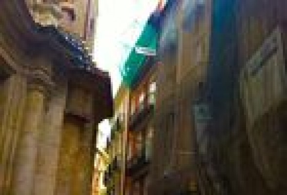 Los constructores esperan el plan de rehabilitación de Compromís para Valencia