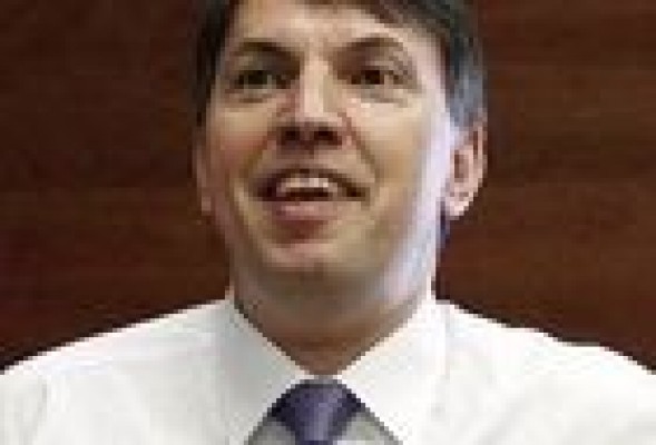 Puig busca otro juez para la conselleria tras el rechazo de Bosch: suenan Luis Manglano y JM Ortega