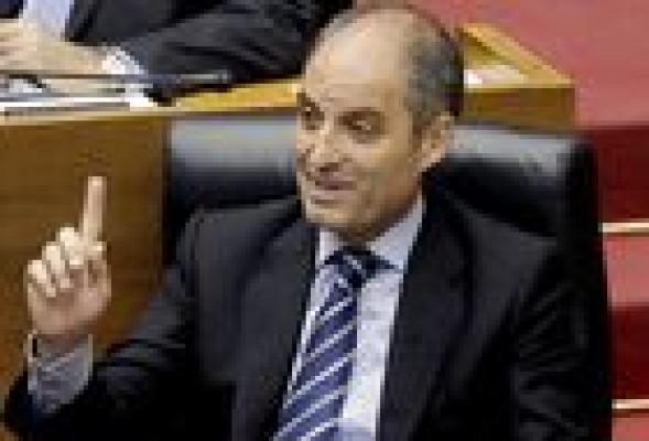 El juzgado abre diligencias contra Camps, Lola Johnson y 'Aspar' por la venta de Valmor