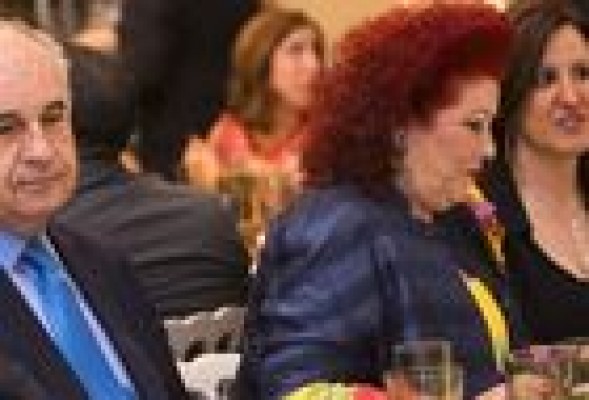 Anticorrupción confirma que investiga posibles irregularidades en el IVAM con Císcar