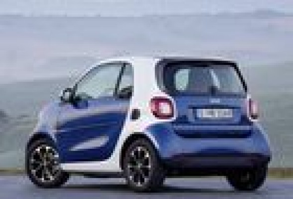 Las ventas de coches en el mercado valenciano flojean en la primera quincena de junio