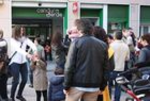 Ruzafa dice adiós a Canguro Verde y hola a La Banyera