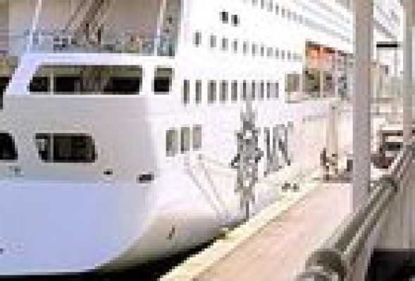 Turismo de negocios y cruceros: asignaturas a mejorar por la Comunitat en 2015