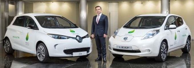 La alianza Renault-Nissan vende su vehículo eléctrico 250.000