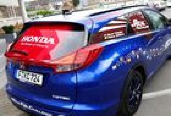 El Honda Civic Tourer que intentar batir el Guinness World RecordsTM llega a España