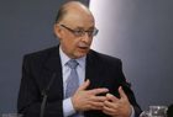 El Gobierno envía a Montoro a la toma de posesión de Ximo Puig