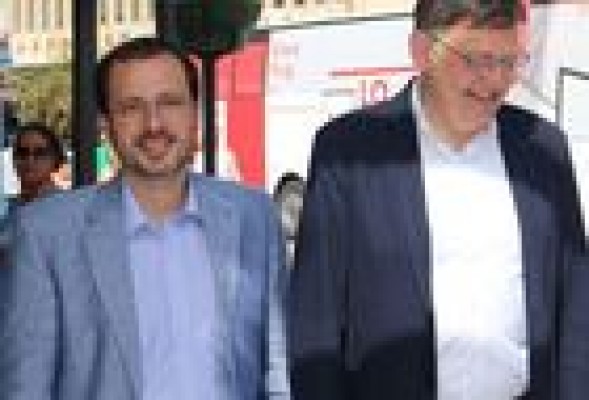 Ximo Puig sitúa a Julián López en primera línea de la batalla por la financiación