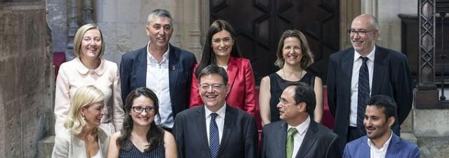 El Consell tendrá 17 secretarios autonómicos, tres más de lo anunciado
