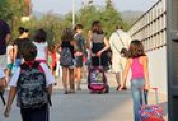 La Conselleria de Educación propone retrasar el inicio de curso al 10 de septiembre