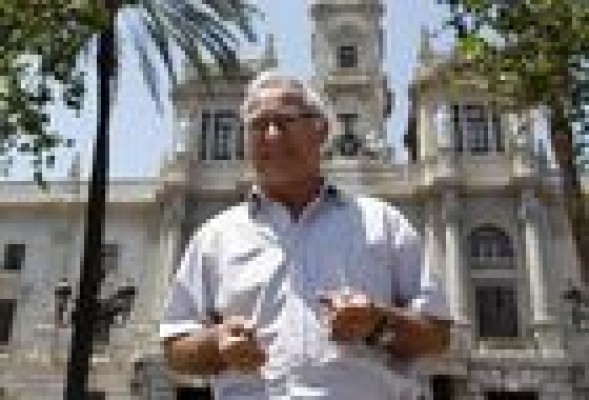 El alcalde de Valencia, Joan Ribó, recibirá cada jueves a vecinos y asociaciones