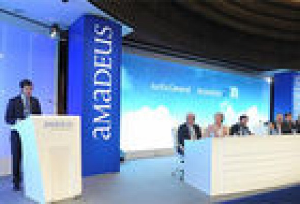 Amadeus se refuerza con la compra Navitaire, filial de Accenture