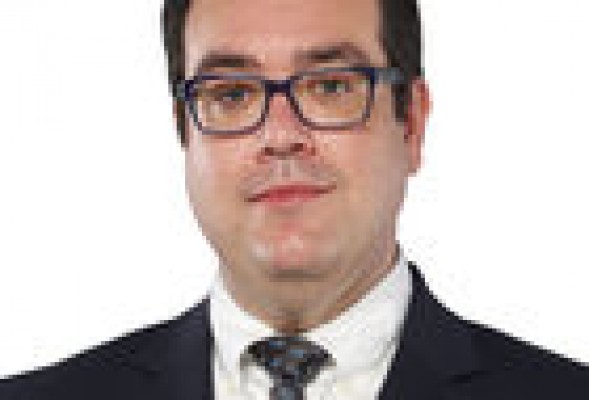 Tomarial Abogados incorpora al experto tributario Rafael Robledo como socio