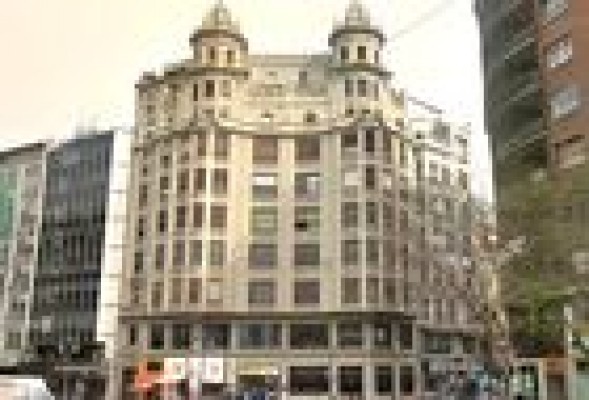 La Seguridad Social adjudica por más de 14 millones su edificio de la calle Colón