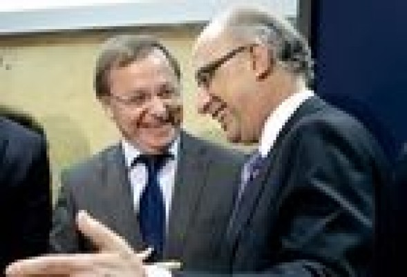 Montoro tumba ahora el Plan con 1.300 millones 'inventados' que le aprobó a Moragues