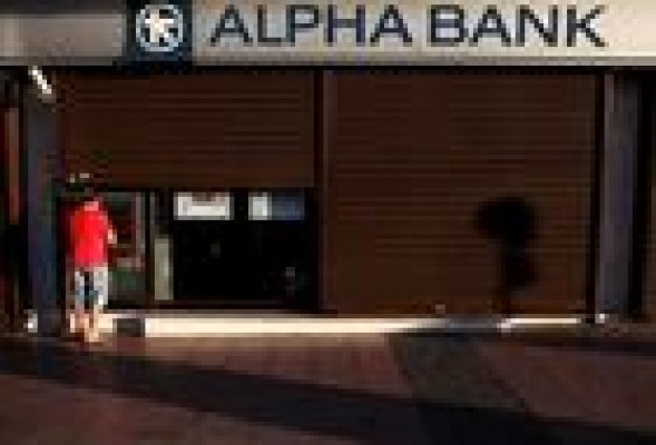 Grecia comienza a aplicar el nuevo IVA y vuelve a abrir sus bancos