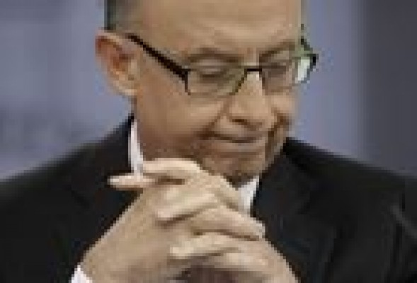 Montoro calla ante la petición de la Autoridad Fiscal de que baje la presión sobre el Consell