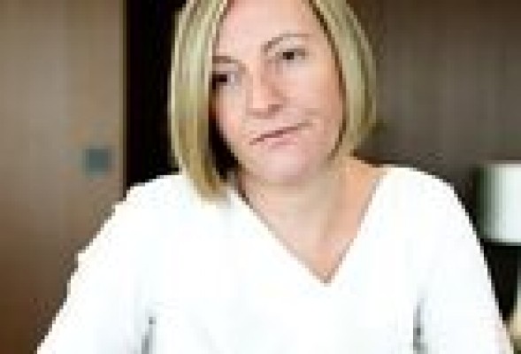 María José Salvador: 