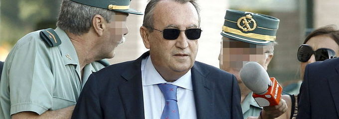 Carlos Fabra pide la documentación para poder acogerse al tercer grado