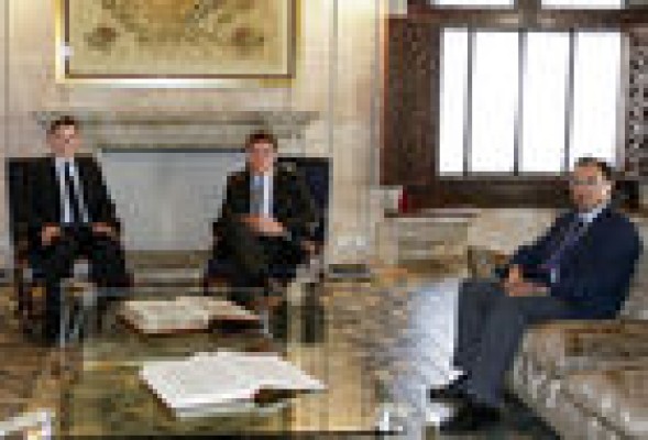 La Autoridad Fiscal da un tirón de orejas a Montoro y pide déficits a la carta