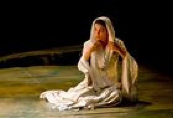 El teatro occidental emancipa a la mujer islámica esta temporada