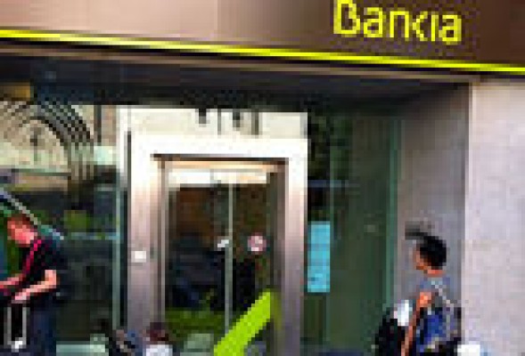 Los clientes de Bankia podrán sacar dinero gratis en cajeros de ServiRed