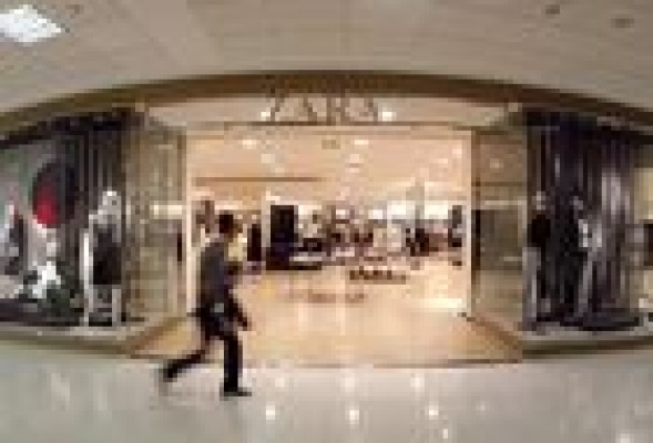 A Inditex no hay quien la pare: Supera los 100.000 millones en bolsa y sube un 44% desde su split