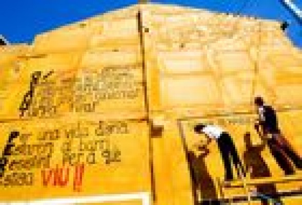 ¿Es el Cabañal un nuevo nido para artistas internacionales?