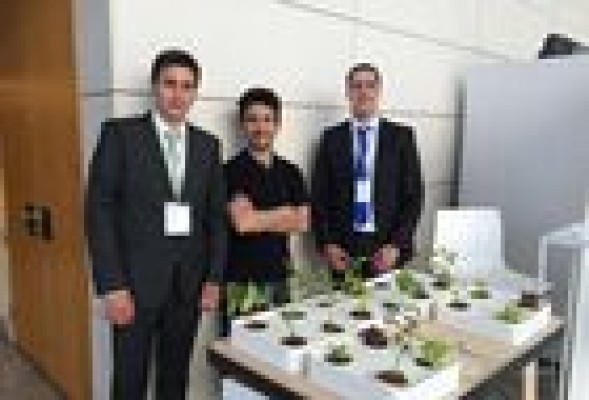 Freshhy, el 'Nespresso' de las mesas de cultivo para cosechar productos ecológicos en casa 