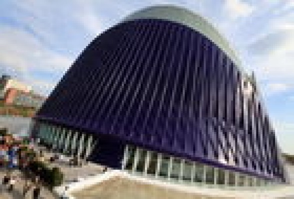 Calatrava avaló la seguridad y funcionalidad del Ágora pese a que se entregó sin terminar