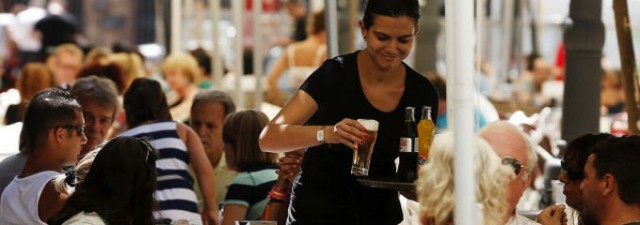 La Comunitat sube al pódium de la precariedad salarial