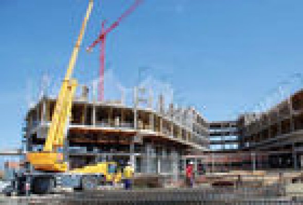 La inversión inmobiliaria subirá en 2015 y el 'contagio' podría llegar a Valencia