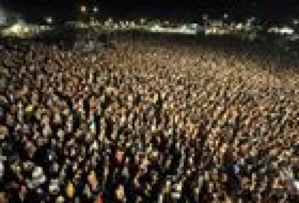 Recogen firmas para pedir la retirada de patrocinios al Rototom