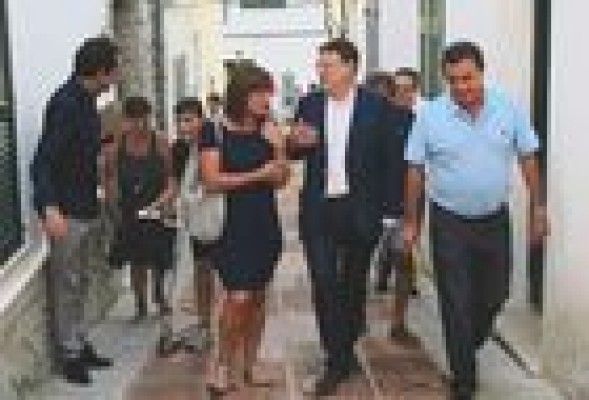 Puig defiende una reforma constitucional que reconozca 