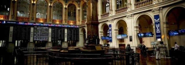 Bolsa: El Ibex entra en pérdidas anuales tras cerrar su segunda peor semana del año