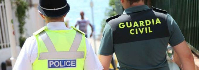 Moragues quieren que los 'bobbies' también patrullen por Benidorm